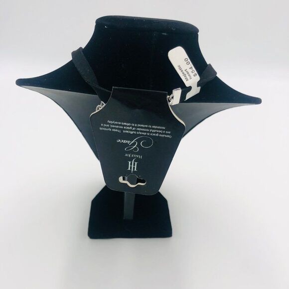 Brand New Halle‎ Joy Grace Majestic Heart Necklace For Women - Picture 5 of 7